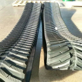 Black Durable Continuous Rubber Track , Rubber Excavator Tracks 450mm Width