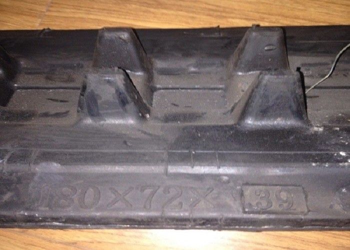 180mm Wide Excavator Rubber Tracks For Mini Excavator Kubota Kx21 / Bobcat 418 / E08
