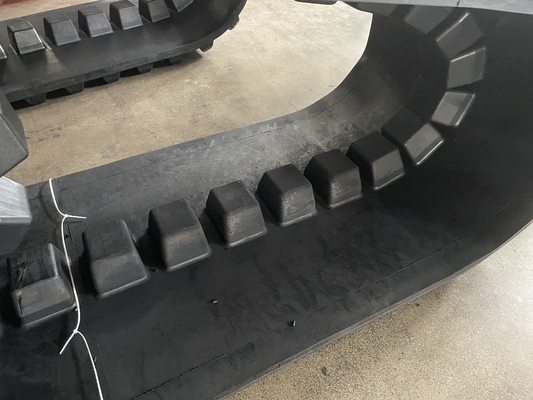 TF762X152.4X66AM Tractor Rubber Track For Challenger MT800