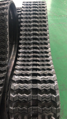 ZZS450x86x56 Zigzag Pattern Skid Steer Loader Size Adjustable Rubber Track