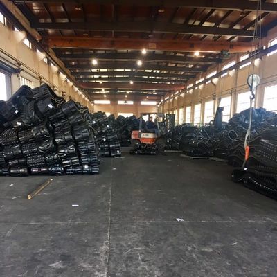 Rubber Track Caterpillar 30" Width 762 X 152.4 X 66 Fits Tractor Challenger MT845 MT865 MT845B MT865B MT845C MT865C MT855C MT835C MT835 MT855B MT855 MT875C