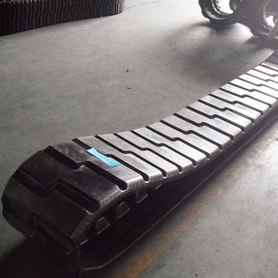 Extreme Duty Paver track 457x152.4x57 for Cedarapids CR561 CR562 CR662 Smooth Tread