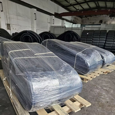 Extreme Duty Paver track 457x152.4x57 for Cedarapids CR561 CR562 CR662 Smooth Tread