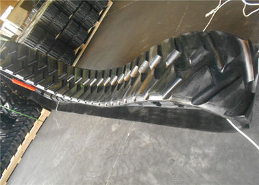 Black Color Paver Rubber Tracks Customized Size With Less Vibration